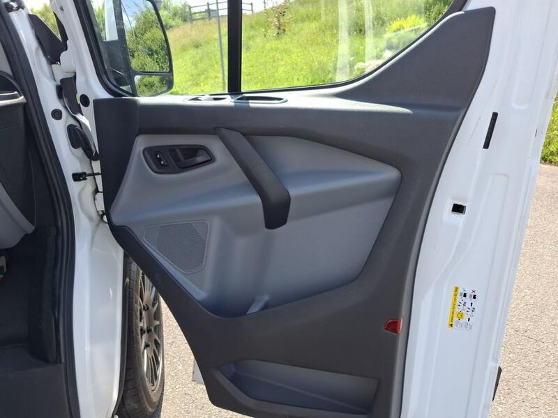 FORD TRANSIT CUSTOM