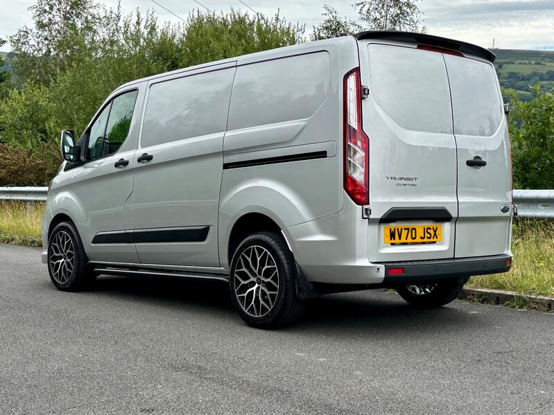 FORD TRANSIT CUSTOM