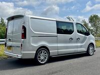 VAUXHALL VIVARO