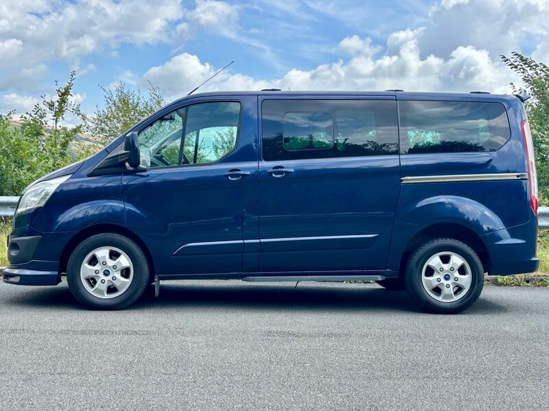 FORD TOURNEO CUSTOM