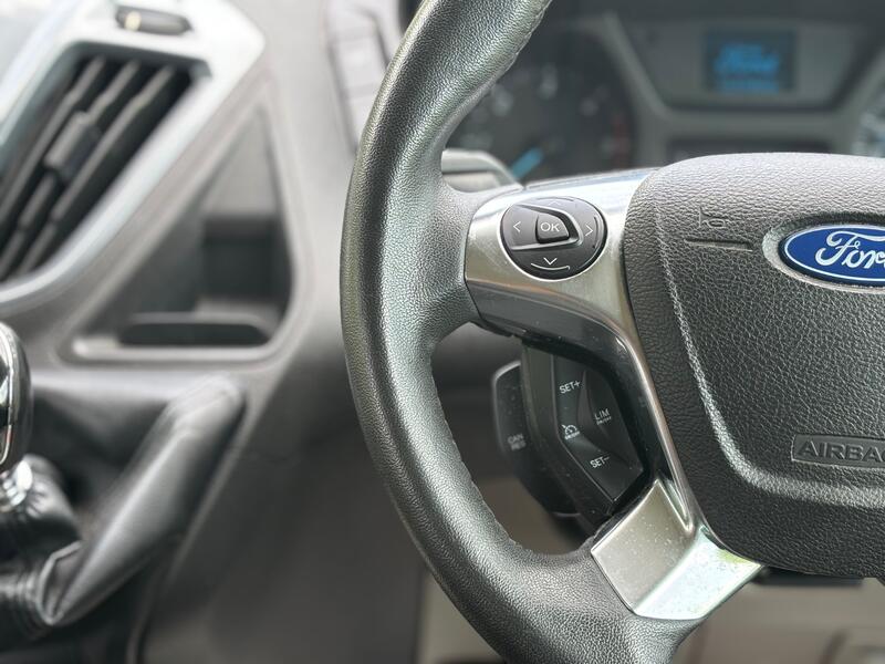 FORD TOURNEO CUSTOM