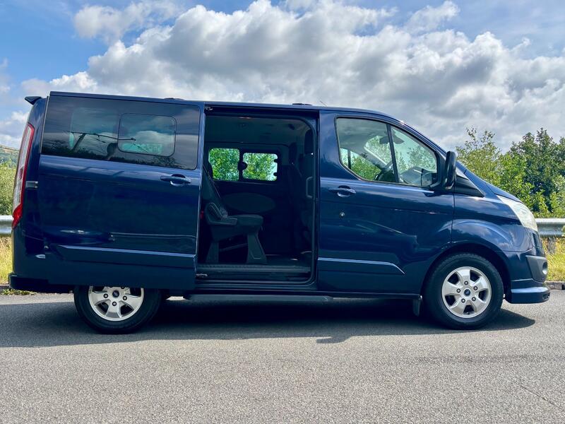 FORD TOURNEO CUSTOM