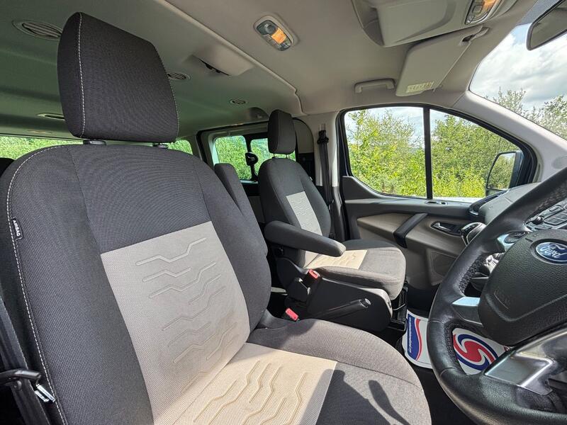 FORD TOURNEO CUSTOM